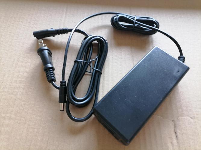 高效稳定，灵活适配 12V 5A 60W开关电源全方位解析